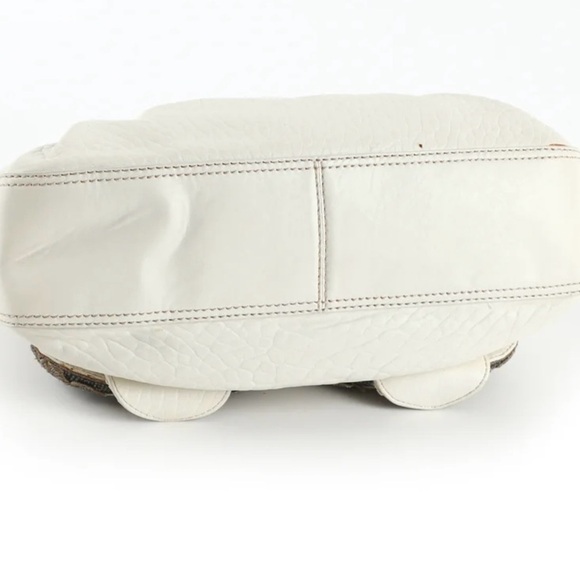 Fendi The Most Amazing Vintage Fendi Handbag - Picture 3 of 11